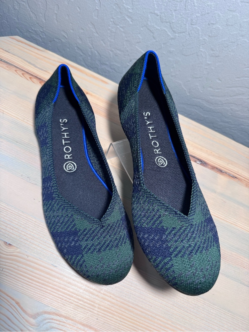 Rothy's Women’s Green & Navy Plaid size 10.5